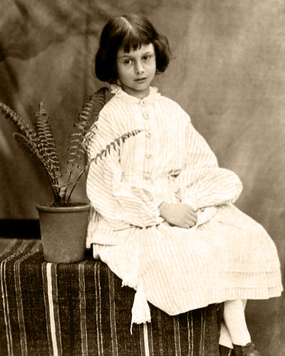ملف:Alice Liddell.jpg