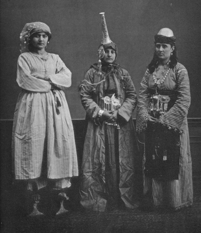 ملف:Damascusfashion.jpg