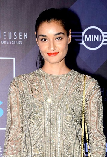 ملف:Kanishtha GQ Fashion.jpg