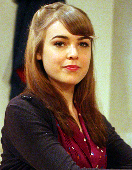 ملف:Emily Barclay.jpg
