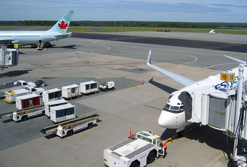 ملف:HFX Airport 4.jpg