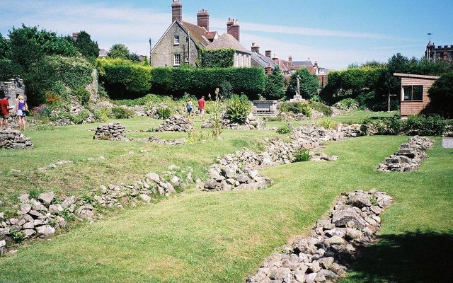 ملف:Shaftesbury Abbey ruins.jpeg