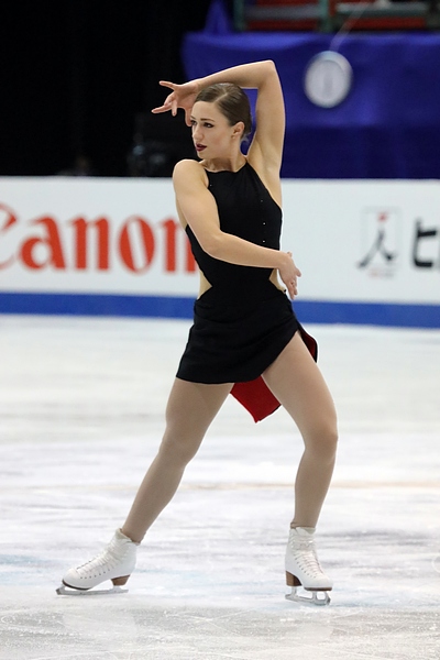 ملف:Michelle Long - 2018 Four Continents.jpg