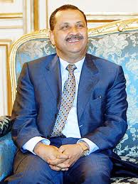 شكري غانم.jpg