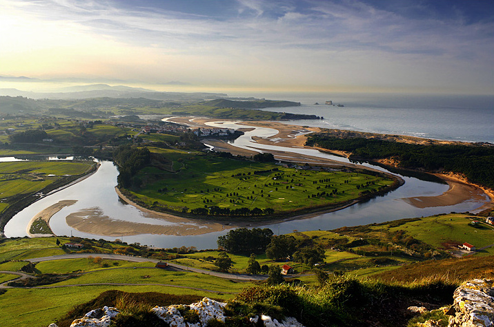 ملف:Abra del Pas.jpg