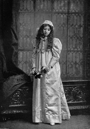 ملف:Rosamund Grosvenor.jpeg