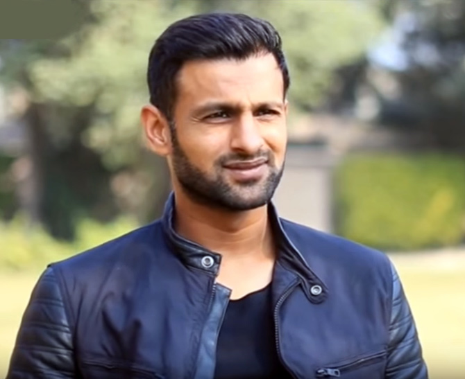 ملف:Shoaib Malik answering RAPID FIRE questions (PCB) 01.jpg