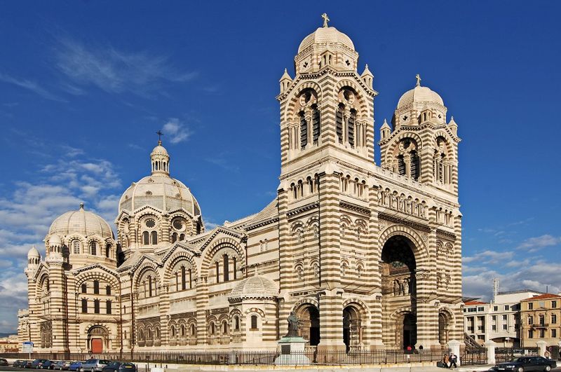 ملف:Cathedralmajormarseille.jpg