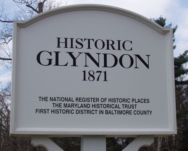 ملف:HistoricGlyndonSign.jpg