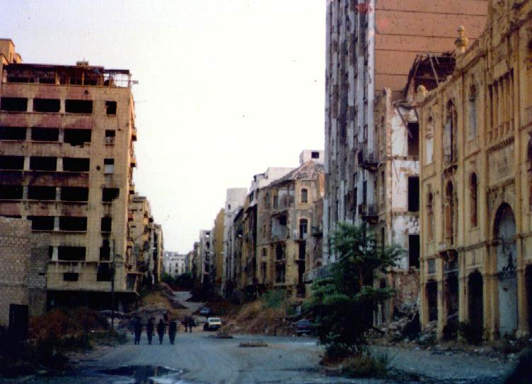 ملف:Green Line, Beirut 1982.jpg