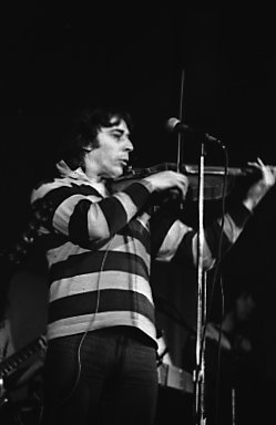 ملف:John Cale 1.jpg