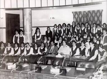 ملف:Saddam1970s.jpg