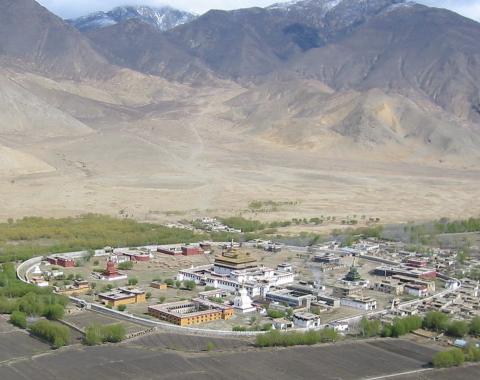 ملف:Samye - cropped.jpg