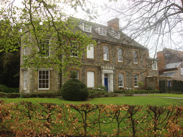 ملف:Bury St Edmunds - Alwyne House.jpg