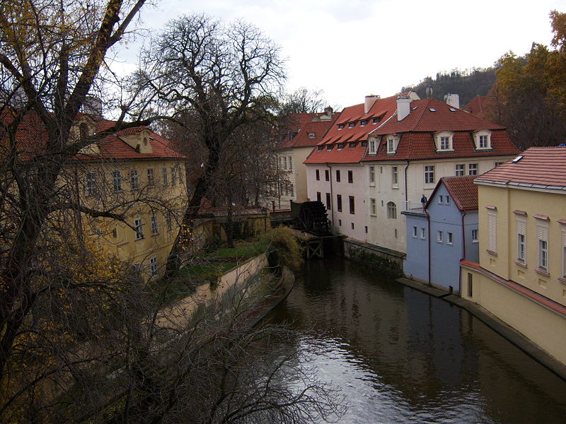 ملف:Prague mill.jpg