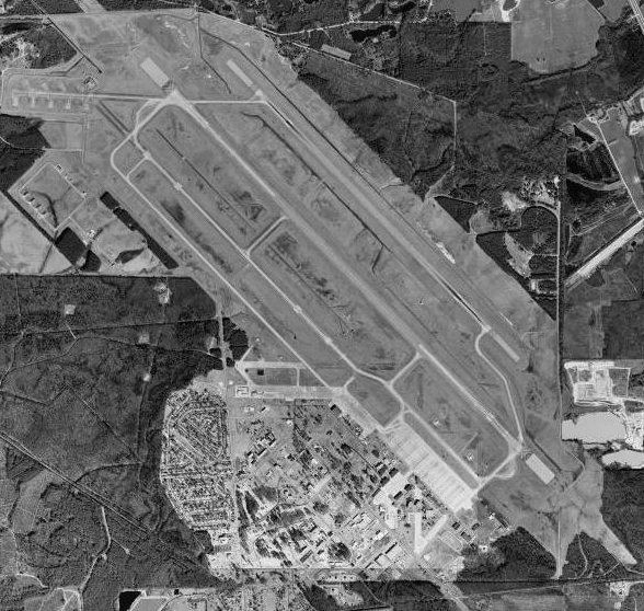 ملف:Columbusafb-17feb1996.jpg
