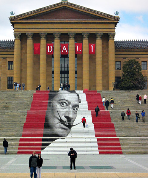 ملف:Dali on the Rocky Steps.jpg