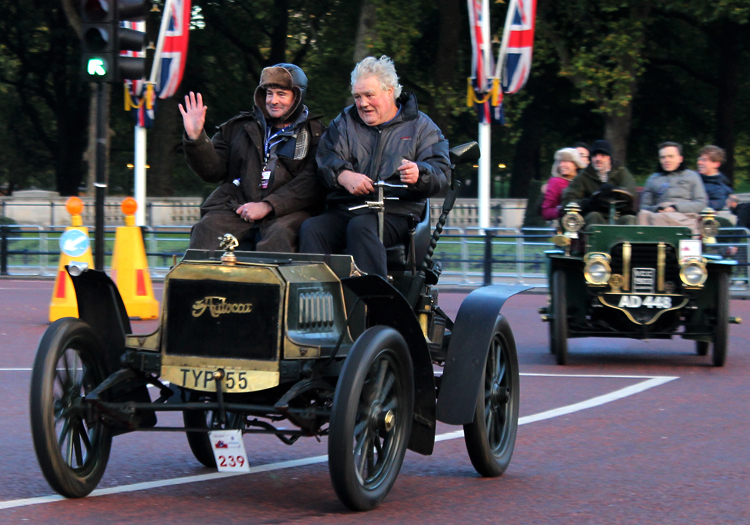 ملف:Autocar 1903 12HP Tourer on London to Brighton VCR 2013.jpg