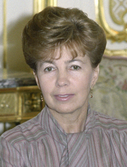 ملف:Raisa Gorbacheva Portrait.jpg