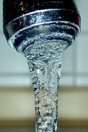 ملف:Drinking water.jpg