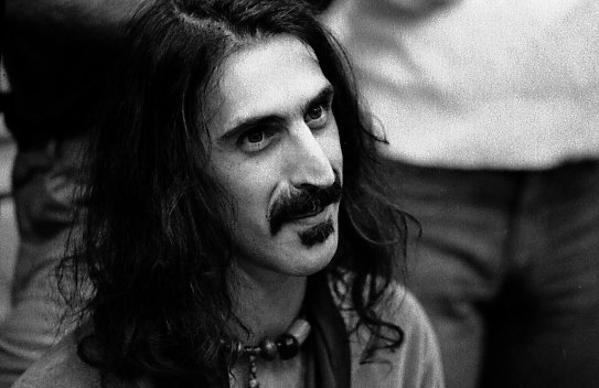 ملف:The famous mustache and goatee.jpg
