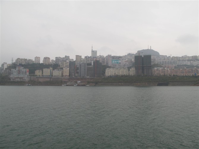 ملف:Yunyang skyline.jpg