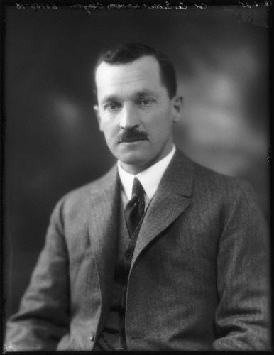 ملف:Gilbert Falkingham Clayton.jpg