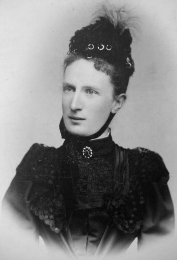 ملف:Marie Kopalová (1860–1913).jpg