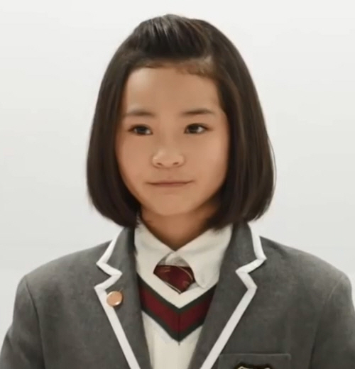 ملف:Sakura Gakuin Exclusive Interview with Japanese Station 3m27s.jpg