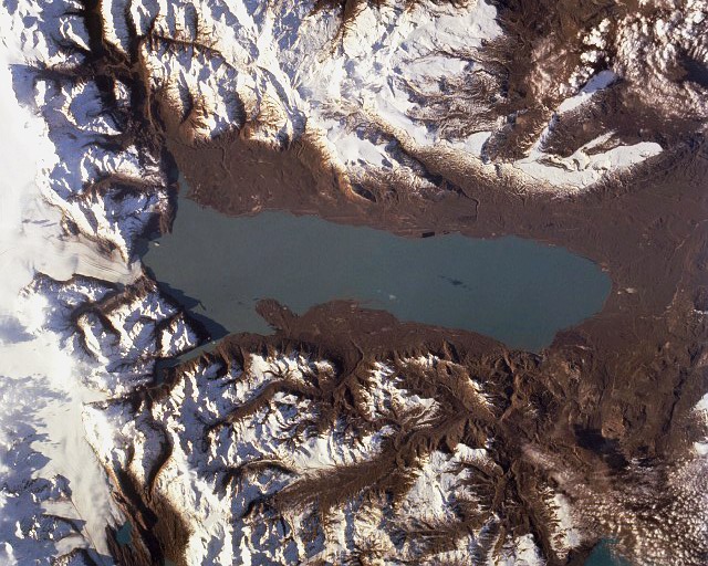 ملف:Lago Viedma NASA 1994.jpg