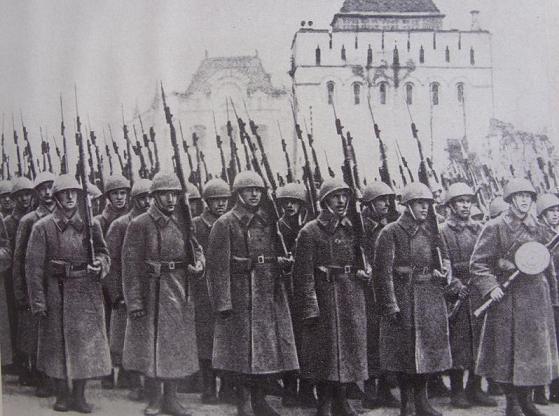 ملف:Before being sent to the front.jpg
