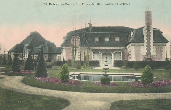 ملف:Chateau 1 carte postale ancienne resized.jpg