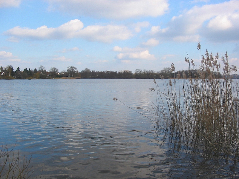 ملف:Ostorfer See Schwerin.jpg
