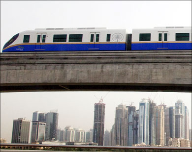 ملف:Dubai Metro6.jpg