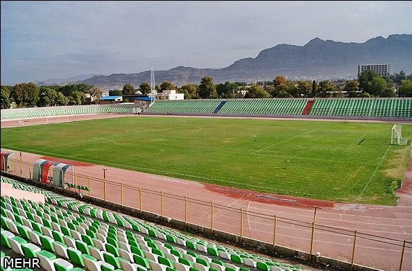 ملف:Takhti Stadium (Khorramabad).jpg