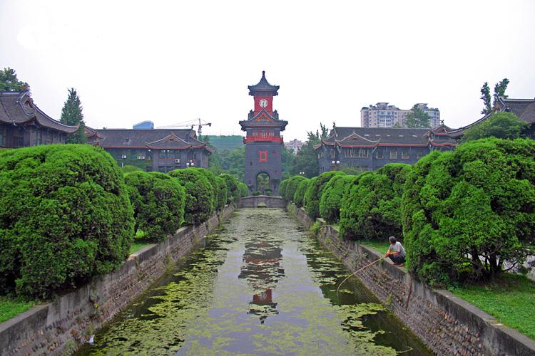 ملف:Scuhuaxi.jpg