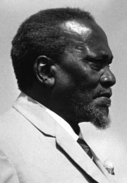 ملف:Jomo Kenyatta.jpg
