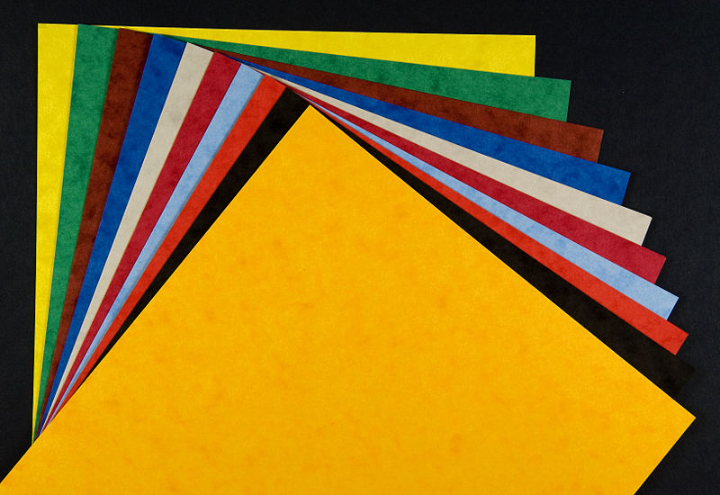 ملف:Coloured, textured craft card.jpg