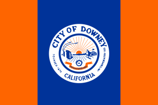 ملف:New Flag of Downey, California.gif