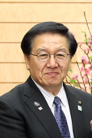 ملف:三好昇江別市長(平成31年2月26日).jpg