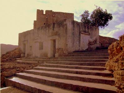 ملف:Eyl Castle.jpg