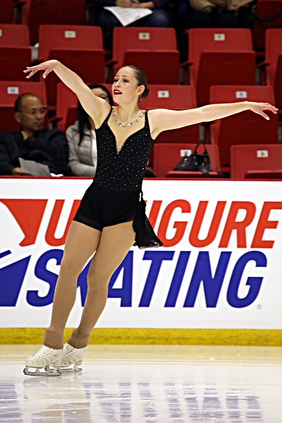 ملف:Andrea Pekarek - 2019 JGP Lake Placid - 01.jpg