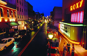 ملف:DownTownClarksville.jpg