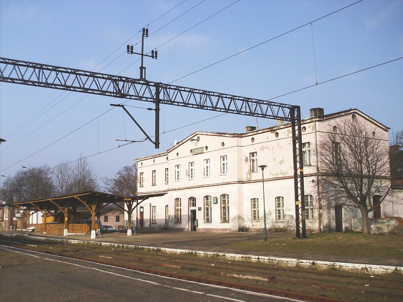 ملف:Malczyce stacja.jpg