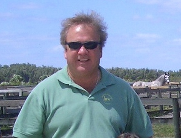 ملف:Tim Gannon.jpg