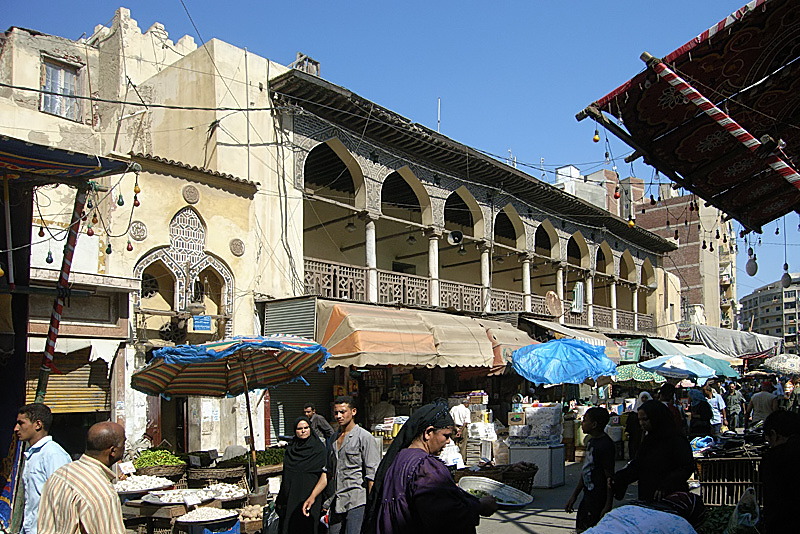ملف:AlexShurbagiMosqueOutside.jpg