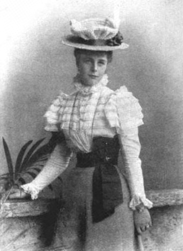 ملف:Mary Josephine Constable-Maxwell-Scott (1876–1922).png