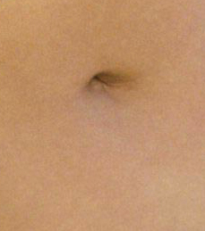 Femnavel.jpg