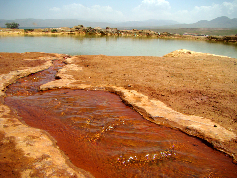 ملف:Tap Tapan Mineral Spring.jpg