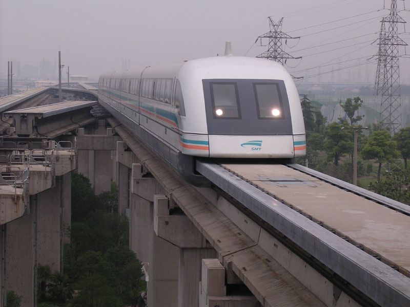 ملف:Maglev june2005.jpg